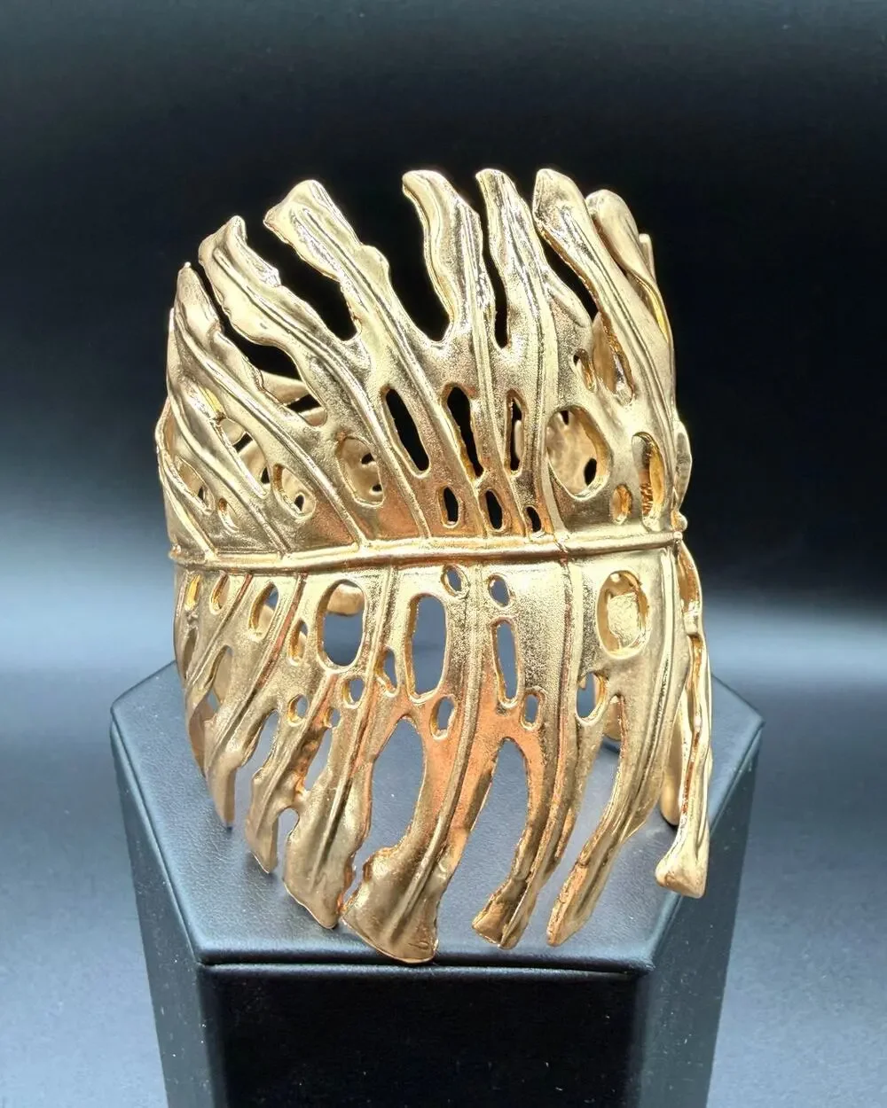 Zara Gold Monstera Leaf Hinged Cuff Bracelet